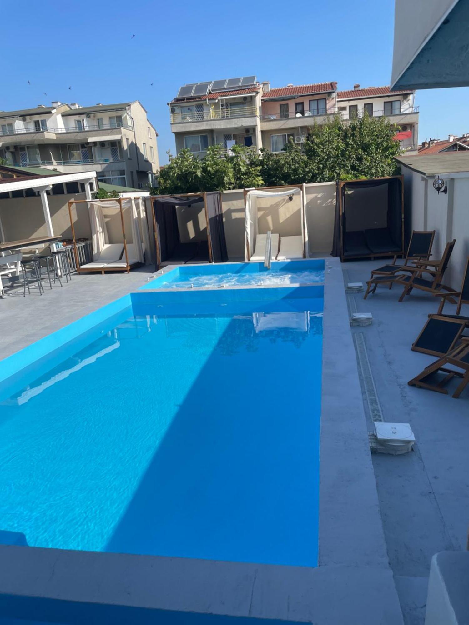 Family Hotel Malibu Černomorec Exteriér fotografie